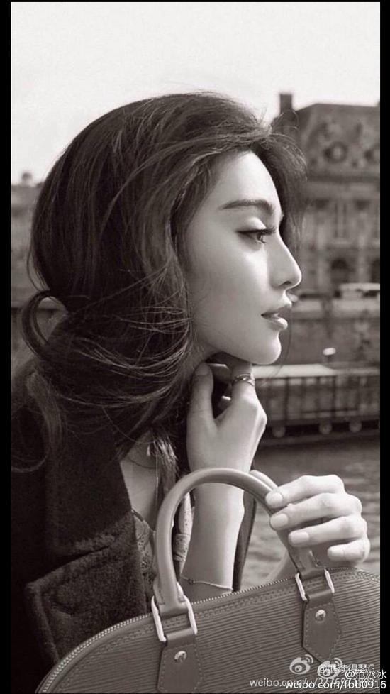 范冰冰疑似回应《武媚娘》停播：必承其重