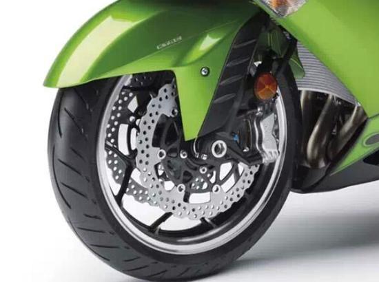 扭曲时空的野兽 川崎六眼大魔神ZX-14R