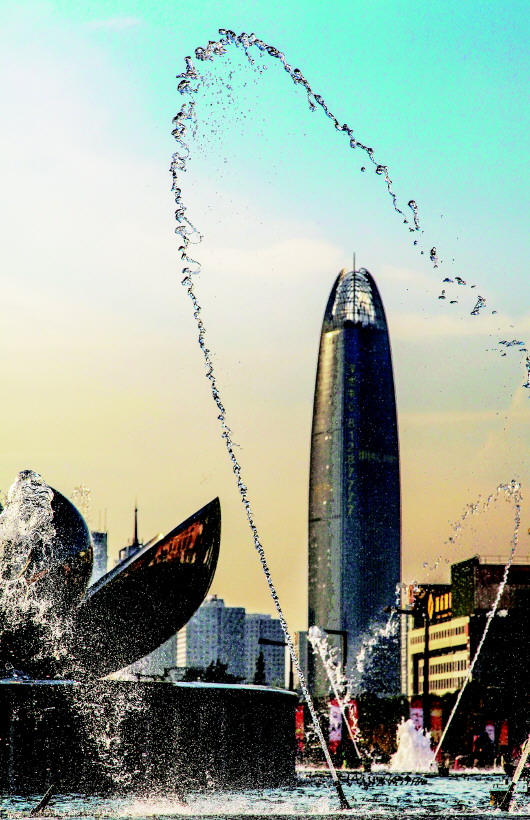 杨锋:金珠玉链润琼阁