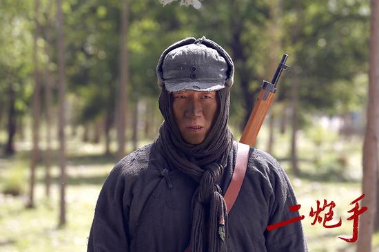 《二炮手》孙红雷扮天使 海清调侃可驱鬼