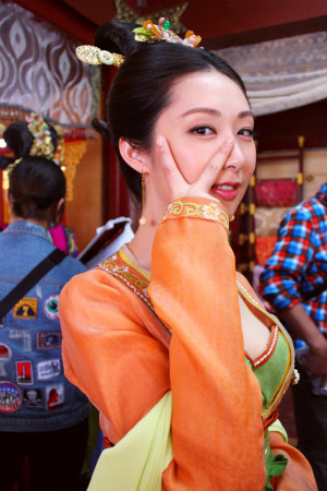 涂黎曼古装造型被赞