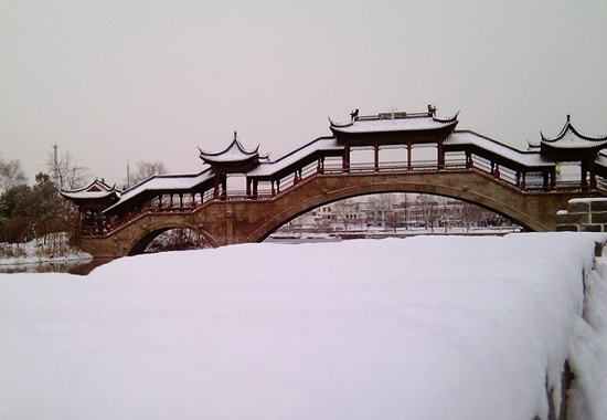 台儿庄古城雪景