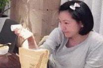 小S曝谢娜酒量好：喝到后面什么都不记得