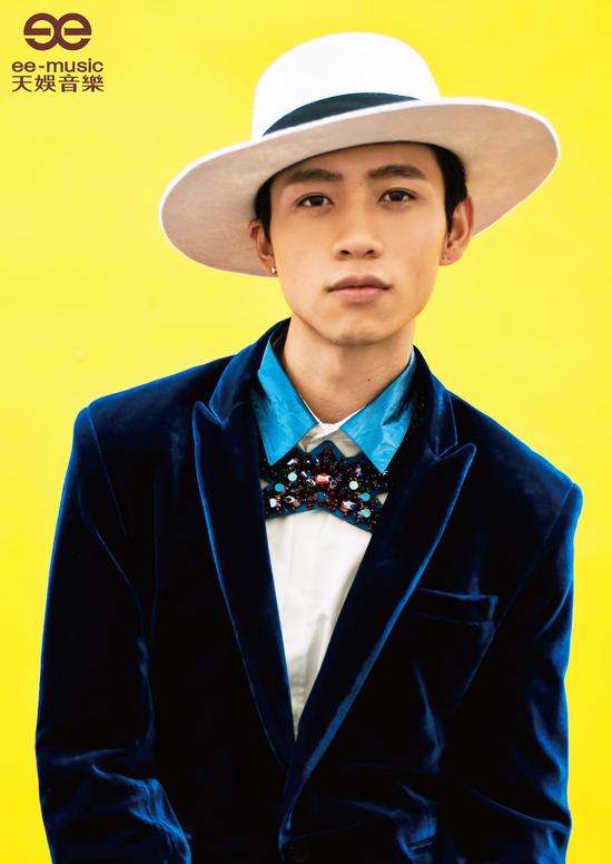 魏晨备战跨年演唱会 年底做空中飞人|魏晨|空中