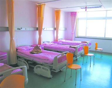 酒店改成临终关怀病房 引发附近居民抗议