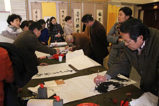 中国佛学院普陀山学院新年书画结缘笔会