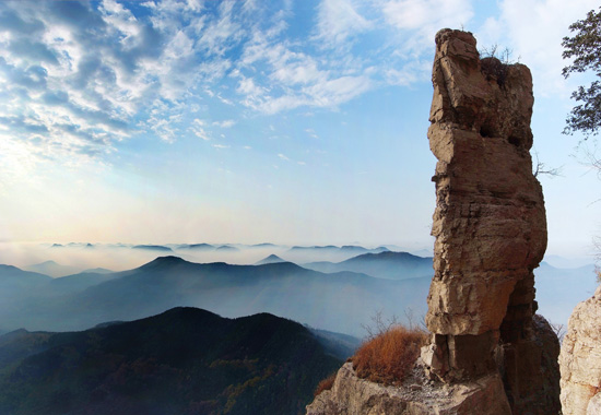抱犊崮国家森林公园(图:@山东省旅游局)