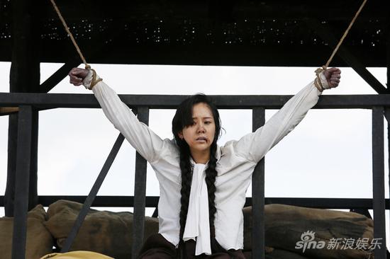 《二炮手》海清剧中频频受虐 网友心疼