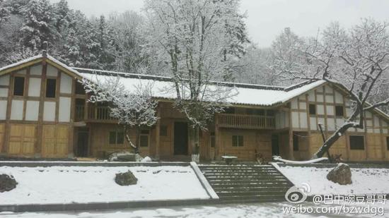 瑞雪兆丰年 四川多地迎来2015年第一场雪