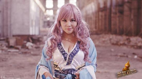 大胸美女出演真人版葫芦娃蟒蛇精 私照曝光