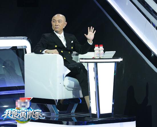 演说家决赛将至 刘嘉玲母亲亲临现场投票