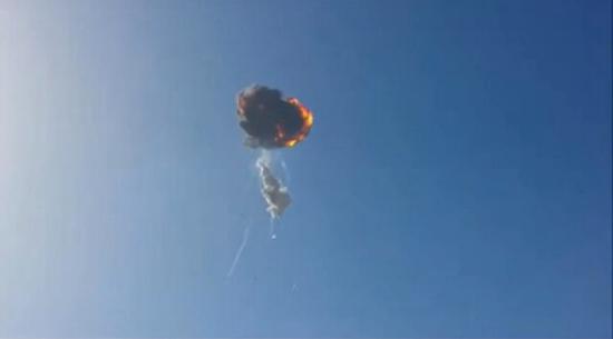 北京时间8月23日SpaceX (美国太空探索技术公司)在推特发布一则消息，F9R火箭在测试过程中发生故障，升空后爆炸解体。