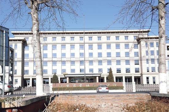 房祖名于过去近4个多月也在北京市东城区看守所拘留，直至过年前才获释。