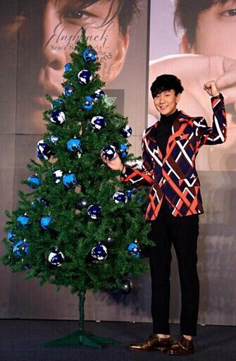 林俊杰郑州个唱取消 或因上海踩踏事故_新浪吉