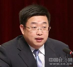 李伦兵
