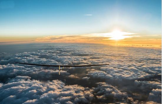 阳光动力2号天空翱翔