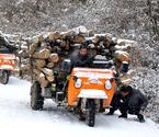 寧強大雪封山車輛被困