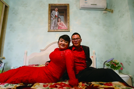 重庆2律师法庭针锋相对成欢喜冤家 步入婚姻殿