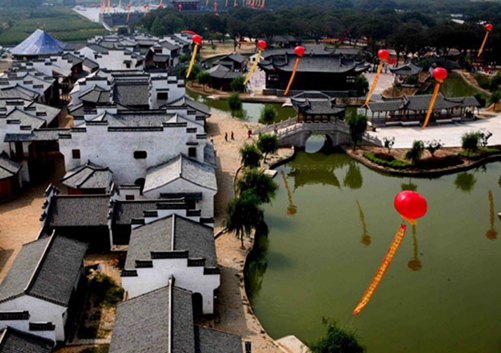 临沂国际影视城《红高粱》主题灯会全面启动