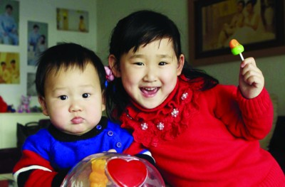 安徽单独二孩政策1周年 7800名持证二宝出生