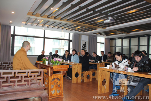 少林寺甲午年腊八施粥新闻发布会在都市禅堂举行