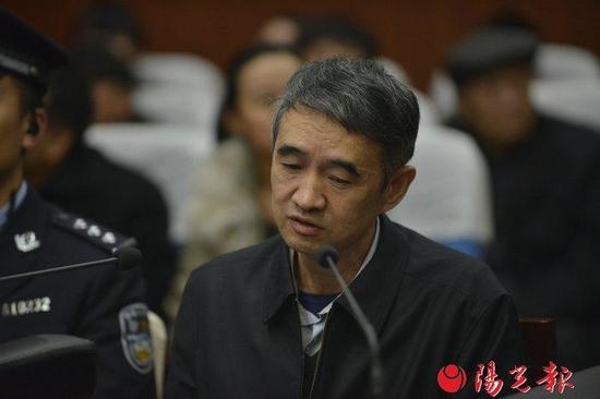 遵义市委原书记廖少华在西安受审。