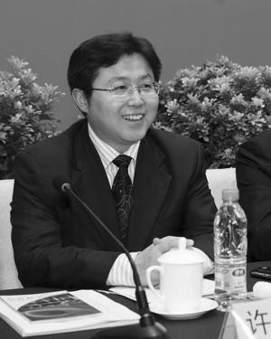市委常委、新区党工委书记许刚