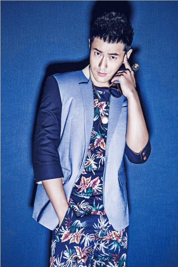 黄晓明接棒成为唐狮全新形象代言人