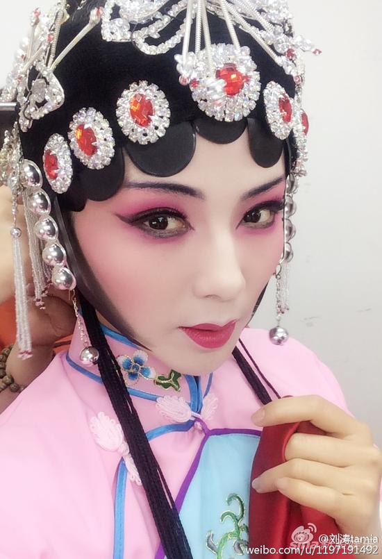 劳模刘涛微博晒秦腔扮相 获网友盛赞|刘涛|秦腔