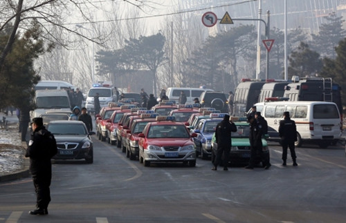 北京市交通委：专车运营模式不合法 叫车软件需备案