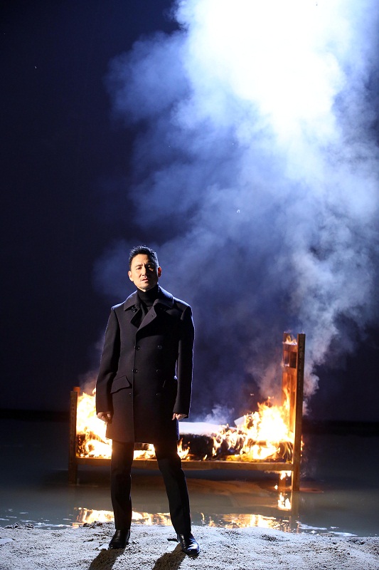 张学友打造似梦似真场景海上拍摄《我醒着做梦》MV