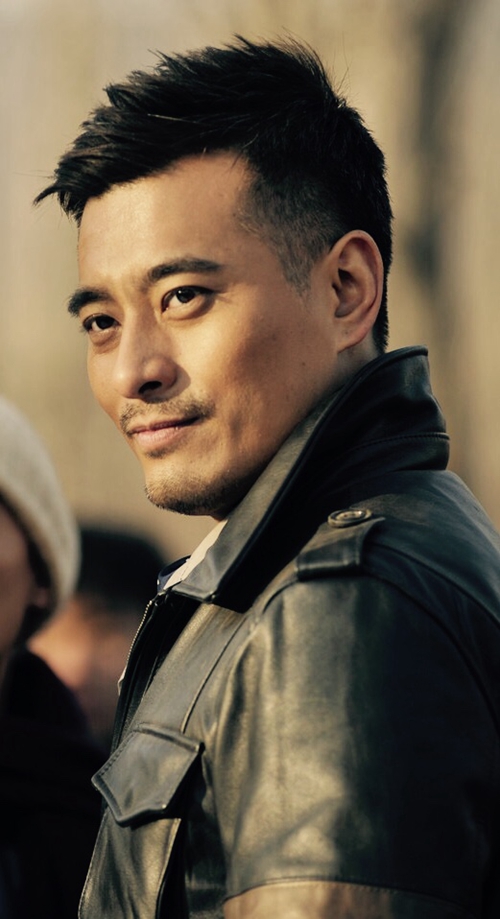 陈龙敬业赶拍新剧 无奈错过爱子生日|陈龙|爱子