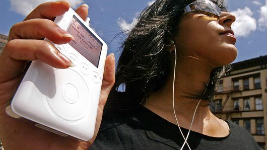 iPod Classic 停产后身价翻番
