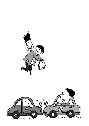 我的皇冠撞了我的宝马 找谁赔?