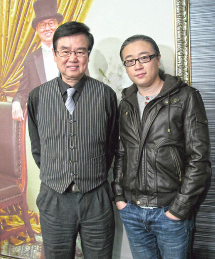 黄百鸣与儿子尽诉父子情 太太患癌康复|黄百鸣