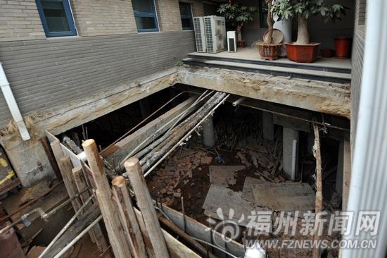 别墅4户业主挖500㎡地下室 政府花15万回填