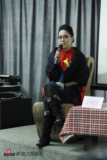 越剧名家茅威涛南京先锋书店话“先锋”_新浪江苏_新浪网