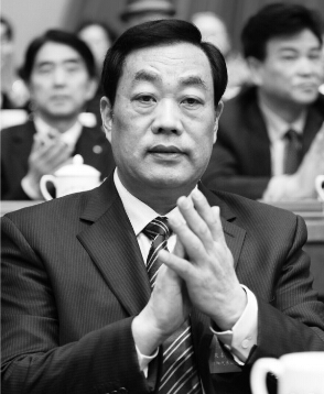 段喜中當選河南省人大常委會副主任