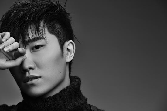 徐良携新专辑坐客节目 分享音乐历程|徐良|音乐|歌手_新浪娱乐_新浪网