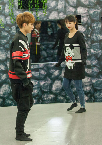 《麦咭》 姐弟 杨紫张一山暧昧互动 |张一山|杨