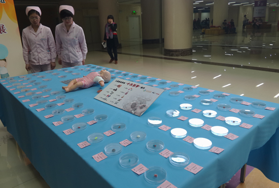 儿童吞入异物十大杀手榜出炉 花生瓜子领衔