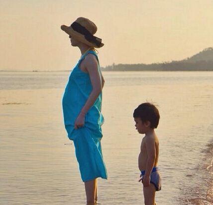 孙俪与儿子等等。