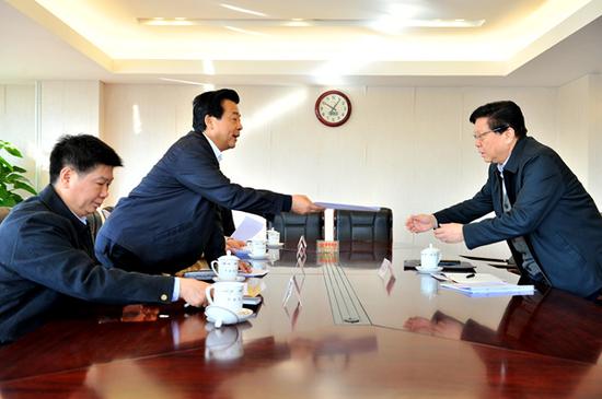 中央巡视组赴联通等单位反馈现场曝光(组图)