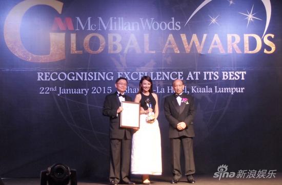 童冰玉获颁年度杰出女艺人奖