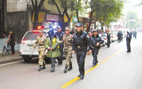 犯罪嫌疑人指认现场