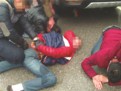 南京女子与夫贩毒被抓 一年前曾举报丈夫吸毒