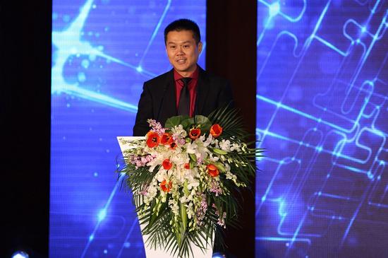 联想高级副总裁陈旭东