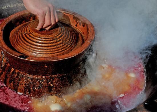 《探秘永春湖洋私房菜:童子尿煮蛋》 田米(海峡