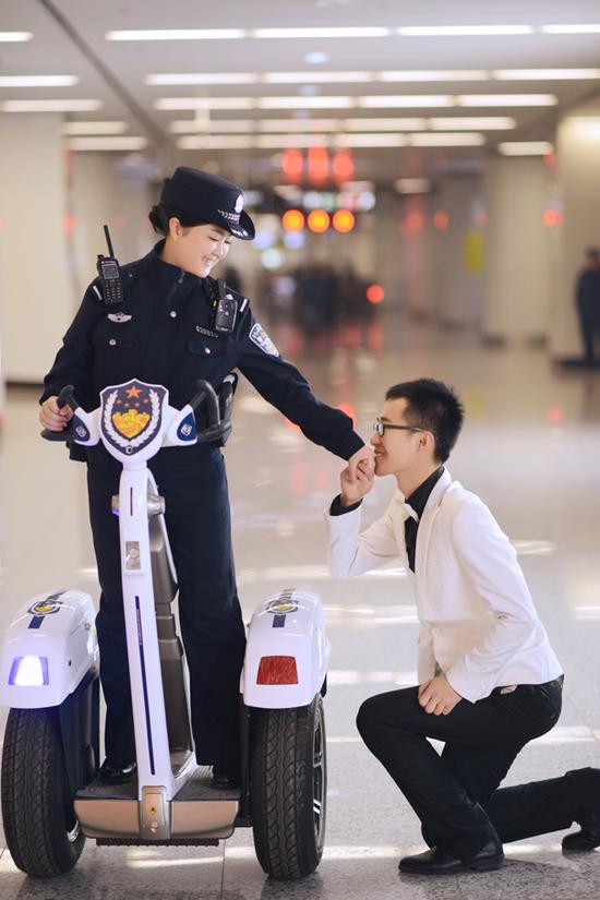 王心亭子(无锡市公安局交通治安分局民警)吴明宽(公司职员)
