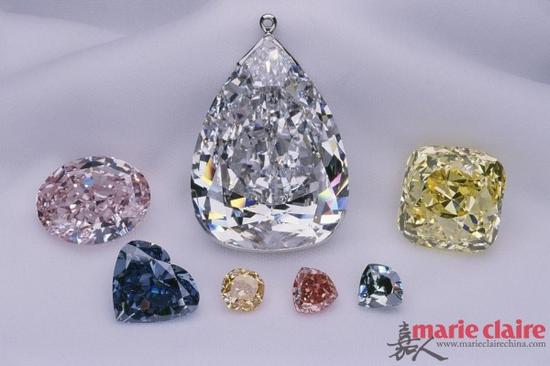 章子怡的婚戒是冰岛总统夫人的家族品牌